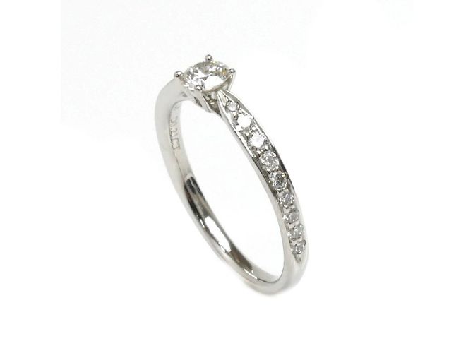 Anillo de compromiso de platino Harmony de Tiffany & Co. - vista 2