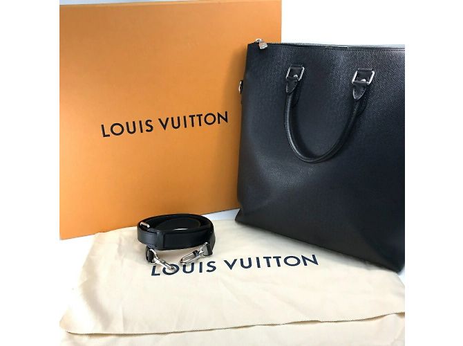 Bolso Tote Anton en Taiga Louis Vuitton Negro - vista 13