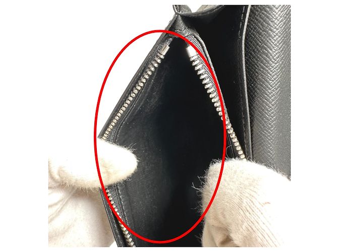 Louis Vuitton Taiga Long Wallet Black - view 12