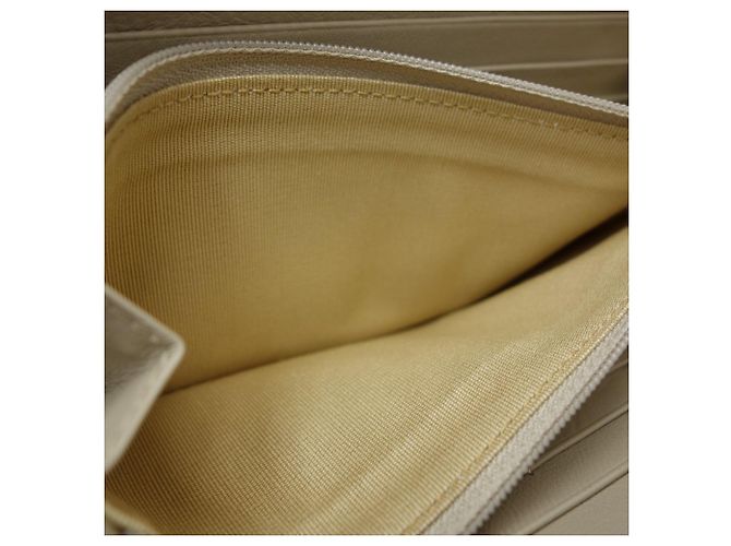Jimmy Choo Metallic Silber Bi-Fold Geldbörse - Ansicht 8