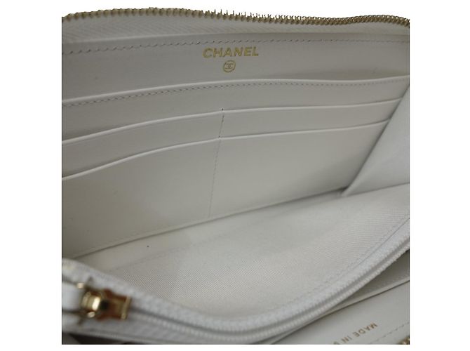 Portafoglio lungo matelassé CC Mark con zip rotonda Chanel 19 Bianco - vista 5