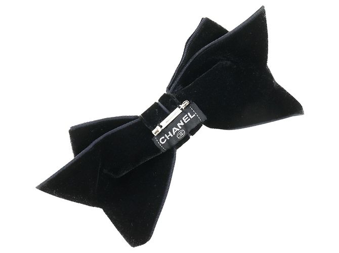Spilla in nastro di velluto nero Chanel - vista 2