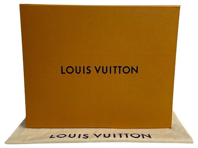 Zaino Lock Me di Louis Vuitton Rosso Blu navy - vista 10