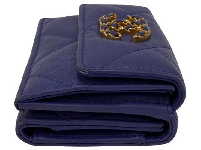 Cartera trifold de piel de cordero acolchada Chanel 19 Púrpura - vista 5