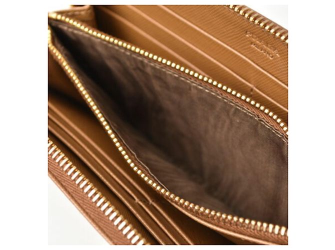 Prada Saffiano Metall Bi-Fold Geldbörse Braun - Ansicht 6