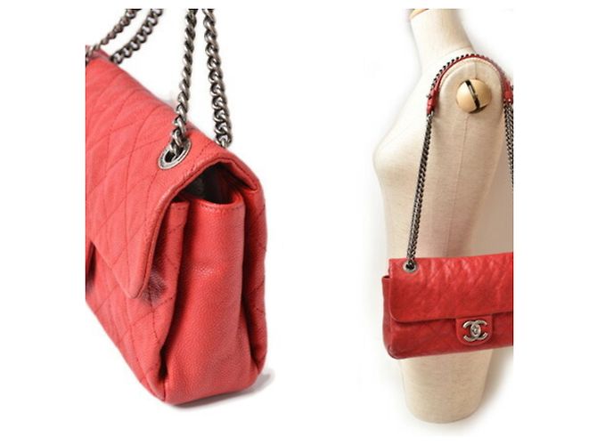 Borsa a spalla in pelle caviar rossa Chanel Rosso - vista 2