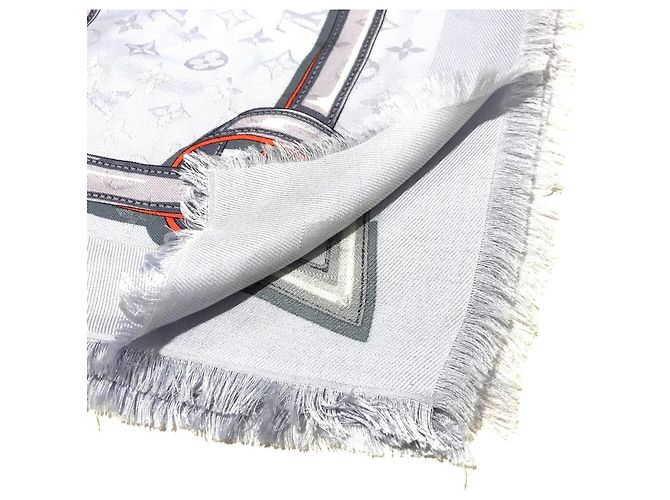 Monogram Confidential Schal von Louis Vuitton Hellblau - Ansicht 2