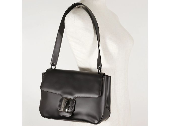Borsa a spalla in pelle di vitello nera Salvatore Ferragamo Nero - vista 9