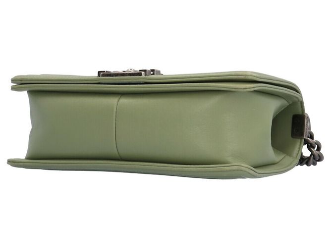 Borsa a spalla Chanel Boy Chanel V Stitch Verde - vista 5