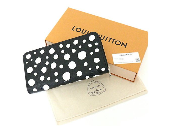 Louis Vuitton Yayoi Kusama Zippy Round Long Wallet Black White - view 2