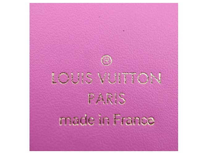 Louis Vuitton Porte Claire Illustre Keychain Pink Blue - view 6