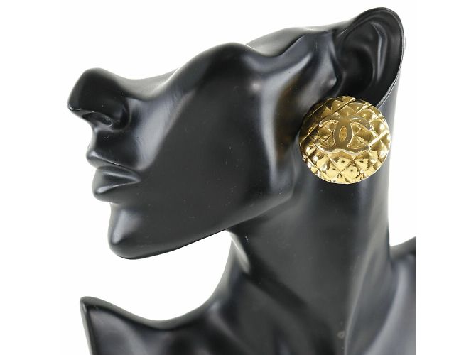 Vintage vergoldete Ohrringe Chanel Cocomark Matelassé Golden - Ansicht 2