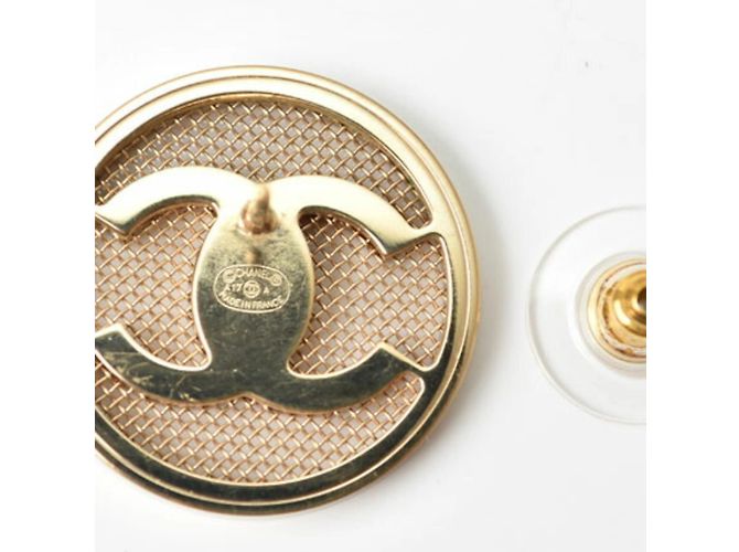 Orecchini a perno con motivo cerchio dorato Chanel D'oro - vista 4