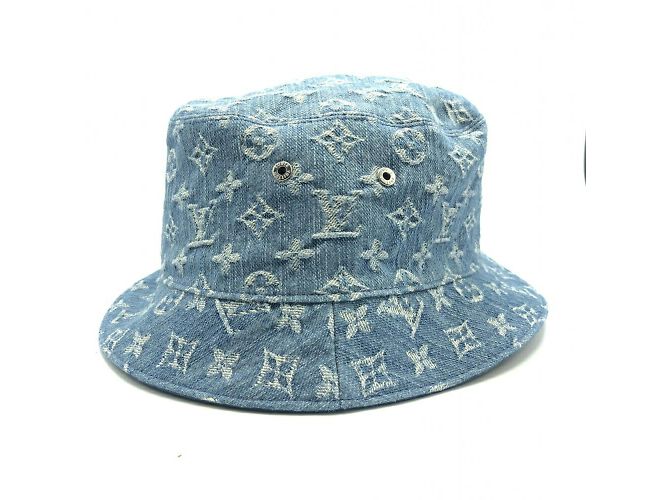 Louis Vuitton Monogram Essential Bucket Hat - view 3