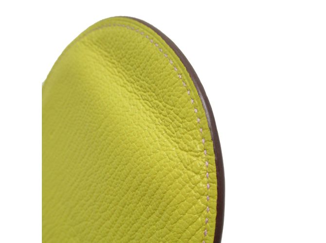 Hermès Custodia per smartphone HERMES In The Loop To Go PM Chevre Mizol Jaune Naple - vista 3