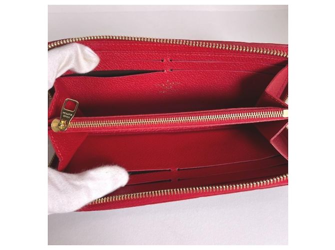 Cartera Larga Clemence de Louis Vuitton Roja - vista 5