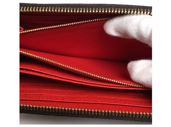 Zippy Cartera Larga Coquelicot Louis Vuitton Roja - vista 8