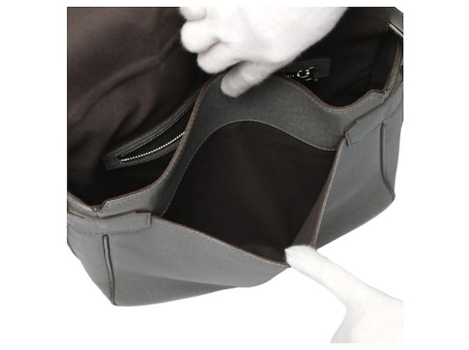 Borsa a spalla Roman MM in Taiga da uomo Louis Vuitton Marrone - vista 16