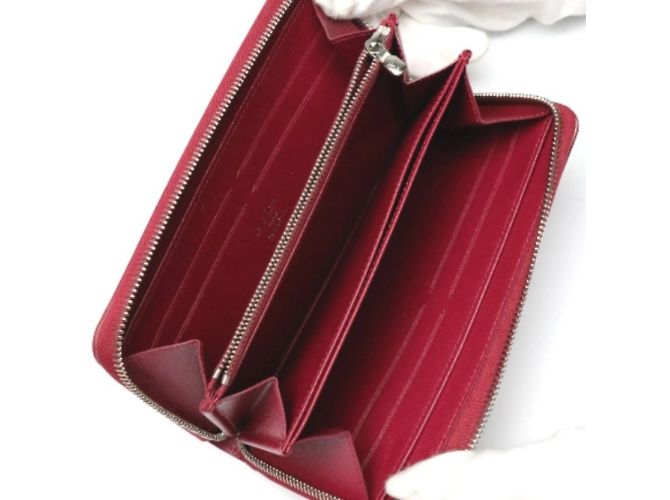 Cartera Zippy Epi Carmine Louis Vuitton Roja - vista 4