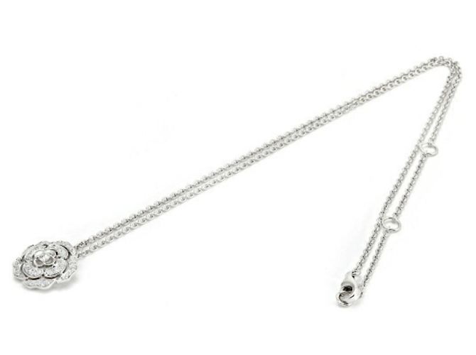 Collar de Oro Blanco K18WG Camelia de Chanel - vista 3