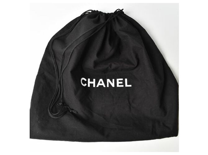 Chanel schwarze lackleder Tragetasche - Ansicht 13