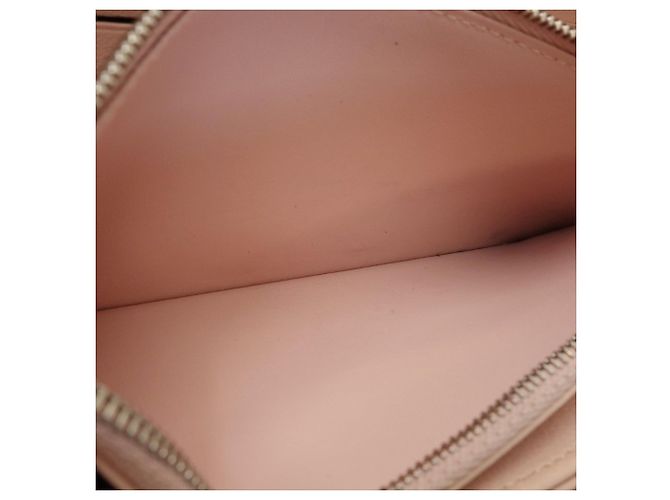 Cartera Zippy Louis Vuitton en Magnolia - vista 6