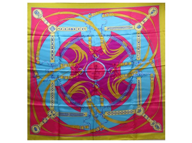 Sciarpa Hermès Carré 90 - La Promenade del Mattino Rosa Blu D'oro - vista 3