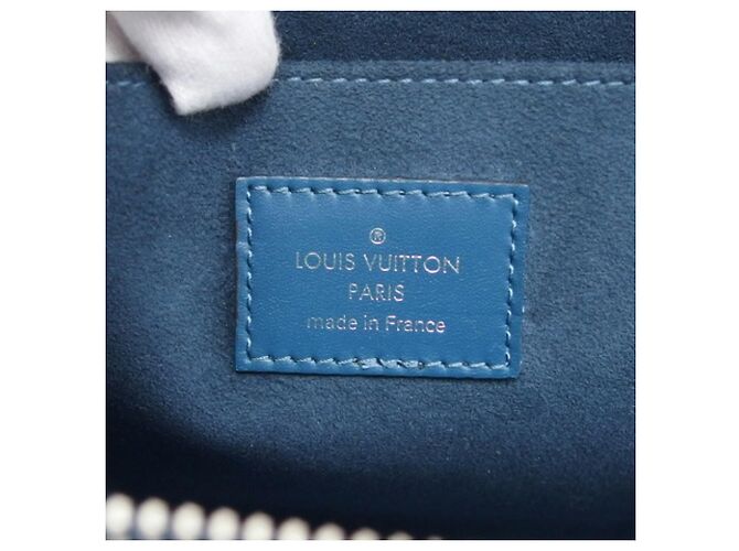 Borsa Clutch Pochette Jules PM in Epi di Louis Vuitton Blu chiaro - vista 7