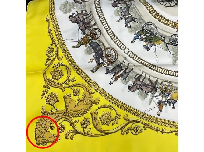 Hermès Foulard in seta gialla Carre90 Hermes Springs Giallo - vista 12