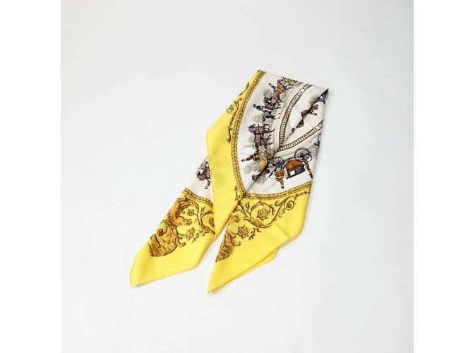 Hermès Foulard in seta gialla Carre90 Hermes Springs Giallo - vista 5