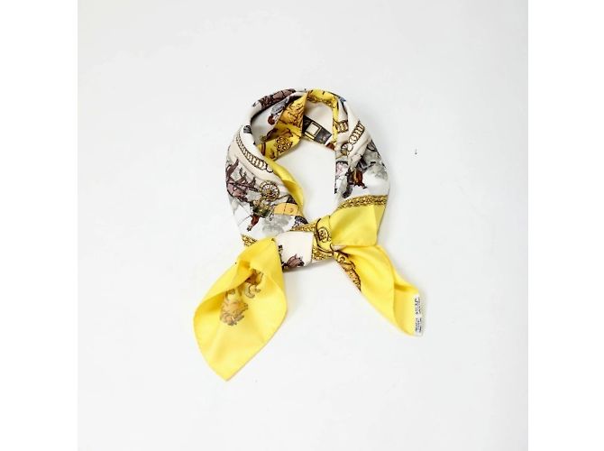 Hermès Foulard in seta gialla Carre90 Hermes Springs Giallo - vista 6