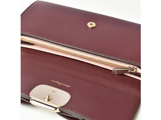 Cartera larga de cuero burdeos Salvatore Ferragamo - vista 4