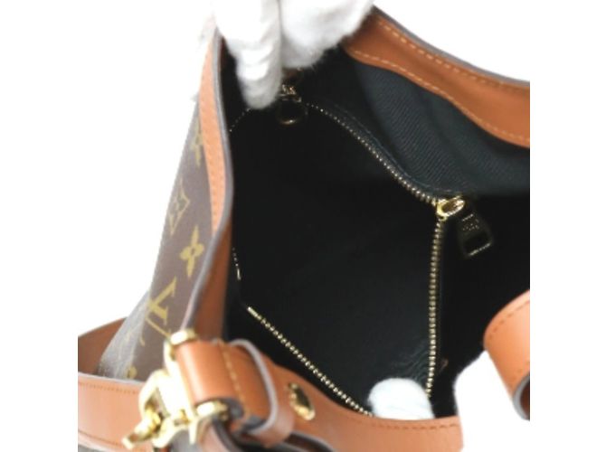 Borsa a Spalla Dauphine Monogram Reverse Louis Vuitton Marrone - vista 11