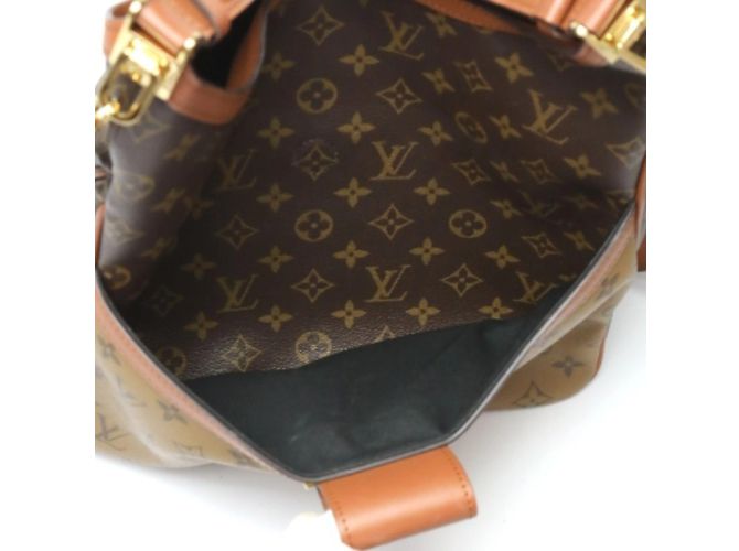 Borsa a Spalla Dauphine Monogram Reverse Louis Vuitton Marrone - vista 14