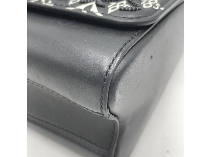 Sac à épaule Louis Vuitton Twist MM noir - vue 5
