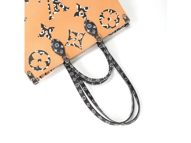 Borsa tote On the Go GM Monogram Jungle di Louis Vuitton Bianco Arancione - vista 12