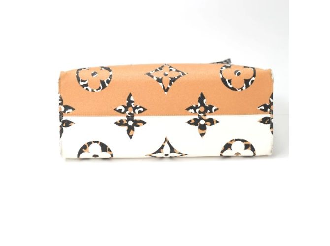 Borsa tote On the Go GM Monogram Jungle di Louis Vuitton Bianco Arancione - vista 5