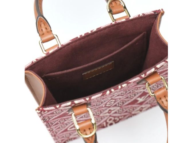 Borsa a spalla in pelle jacquard Monogram Petit Sac Pla di Louis Vuitton Rosso - vista 5