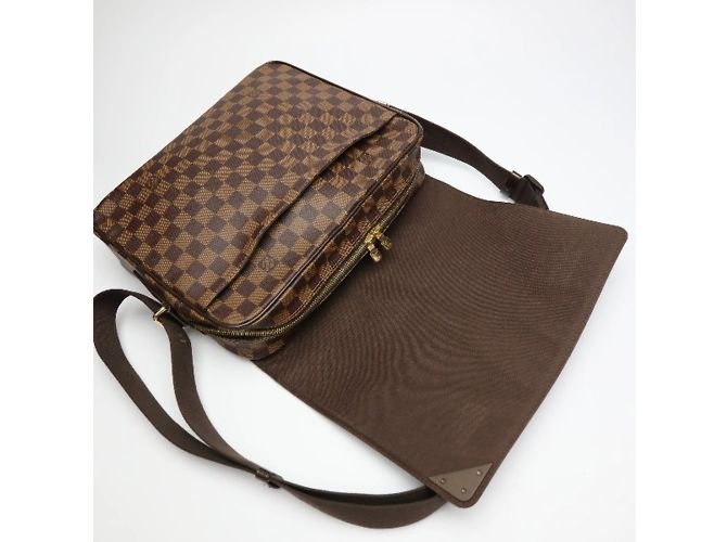 Bolsa transversal Shelton MM Damier Louis Vuitton Marrom - vista 13