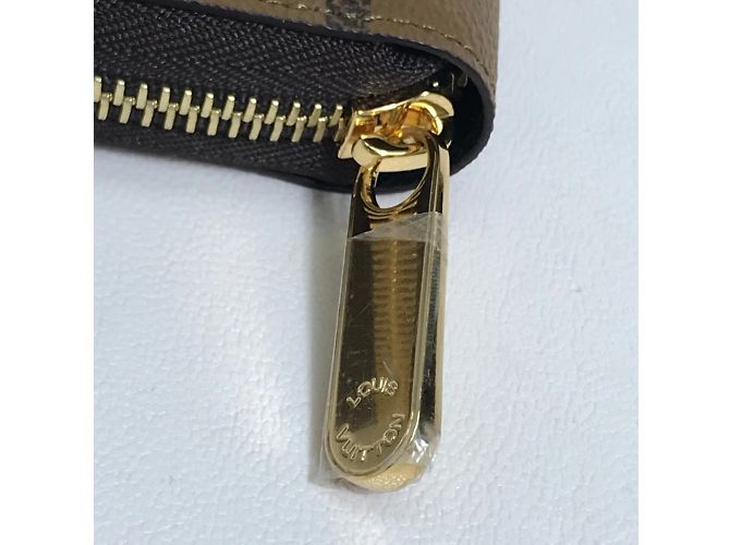 Cartera Zippy Monogram Gigante Louis Vuitton Castaño Monograma - vista 4
