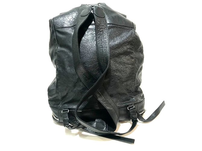 Schwarzer Leder-Rucksack von Balenciaga - Ansicht 2