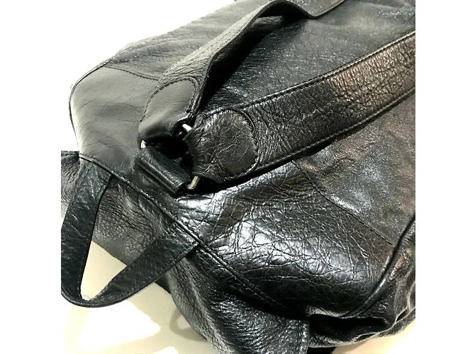 Schwarzer Leder-Rucksack von Balenciaga - Ansicht 6