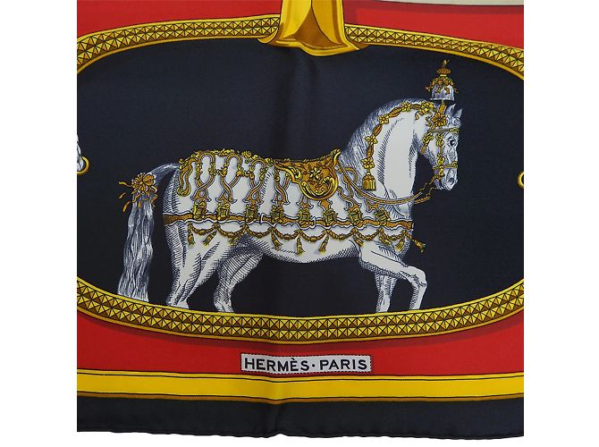 Bufanda de seda Hermès en negro y rojo Roja - vista 11