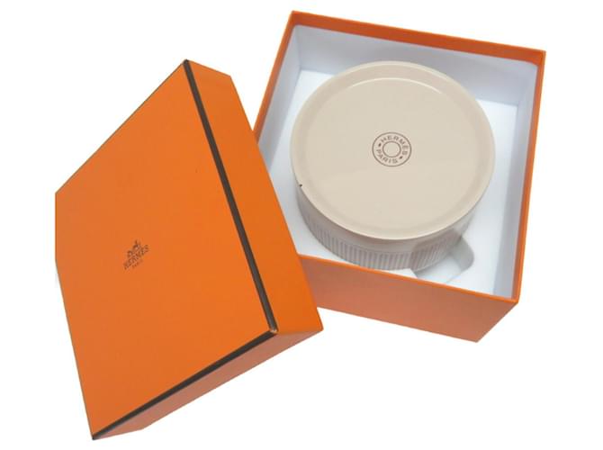 Hermès Caixa de Laca Hermes Bege - vista 3