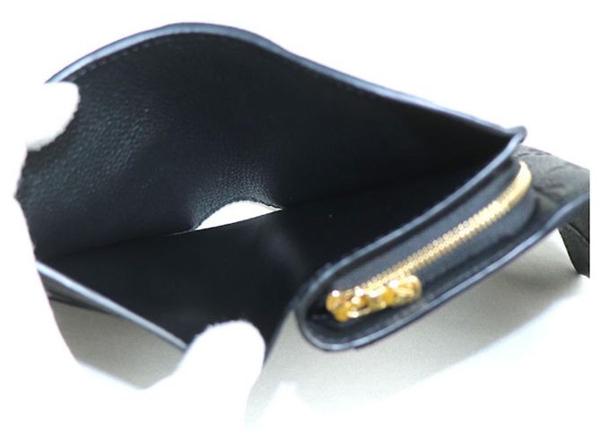 Cartera Metis Compact Tri-fold de Louis Vuitton Negro - vista 4