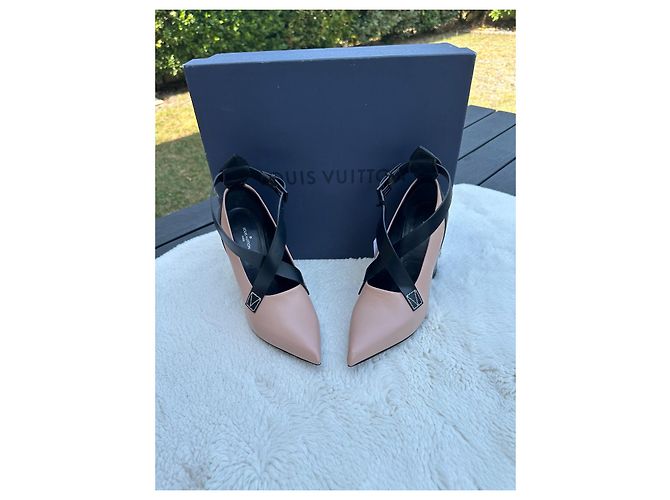 Décolleté Louis Vuitton Pelle Nero Beige - vista 4