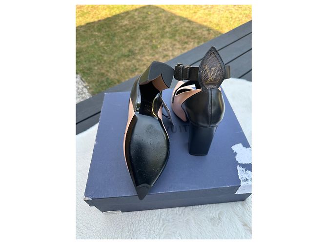 Décolleté Louis Vuitton Pelle Nero Beige - vista 7