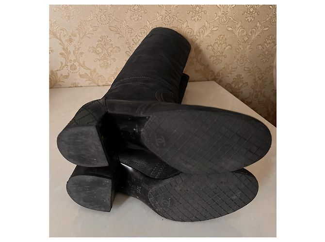 Botas Chanel de cuero negro - vista 7