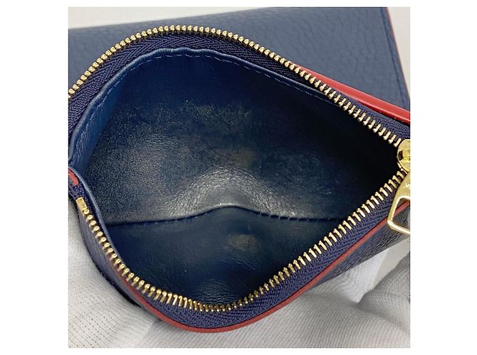 Louis Vuitton Capucines Azul marinho - vista 6