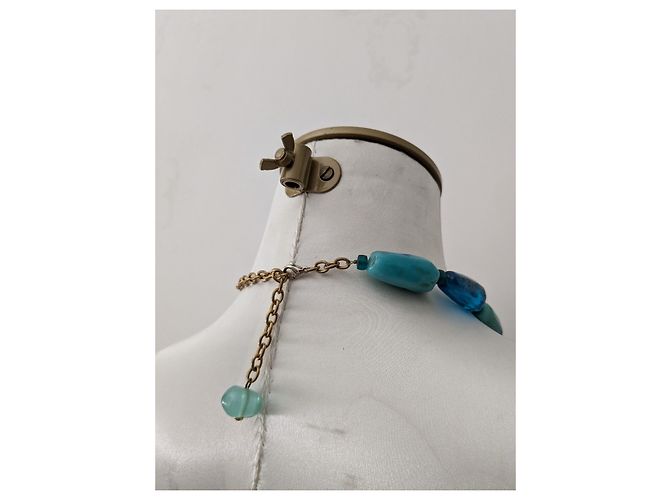 Autre Marque Collana Dominique Denaive in resina blu e metallo dorato - vista 4